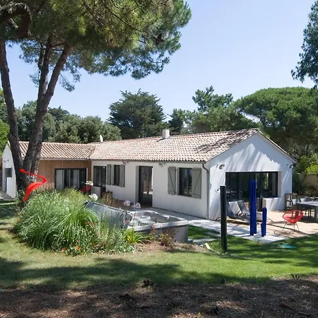 Ensoleillée Villa Sainte-Marie-de-Ré